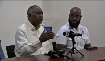 Julito Fulcar anuncia títulos de propiedad para familias del Sur