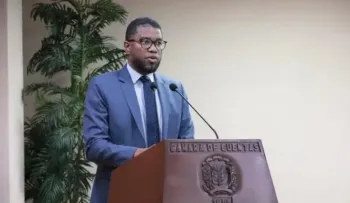 Empleadas que acusan a presidente CC de acoso laboral y sexual, darán su versión a la PGR 