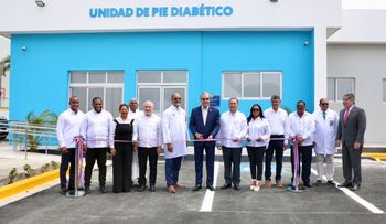 Abinader deja inaugurada Unidad de Pie de Diabético en el Hospital Marcelino Vélez Santana, en Herrera