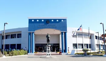 Migración deporta 1,048 extranjeros irregulares este martes