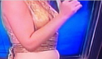 Karen Yapoort y su foto que ha causado revuelo; creen está embarazada 