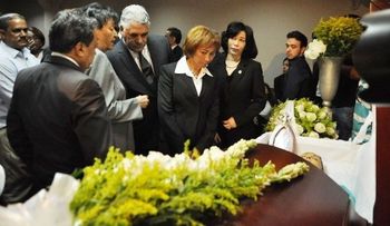 Miguel Vargas expresa pesar por muerte de Ana María Acevedo
