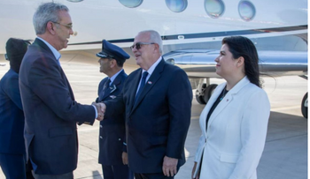 Luis Abinader llega a Chile para investidura de José Antonio Kast