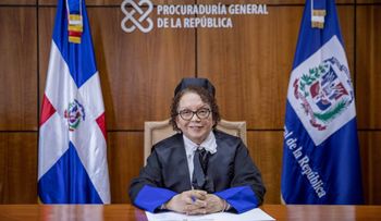 PGR reitera no habrá "paños tibios" para quienes se apropien ilícitamente de recursos del Estado