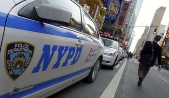 Afroamericano asalta anciano de 83 años en El Bronx y luego se suicida