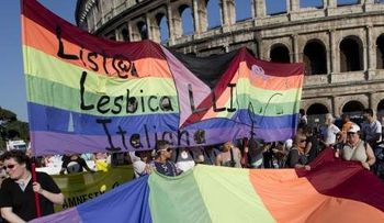 Homosexuales y lesbianas de Cuba reclaman leyes que les garanticen derechos