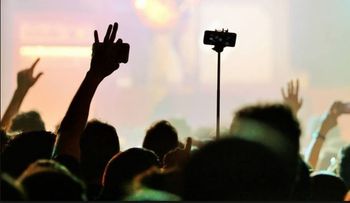 Las personas obsesionadas con los selfies tienen problemas mentales