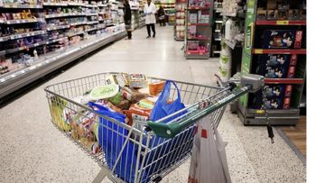 Tres de cada cuatro españoles compran siempre en oferta