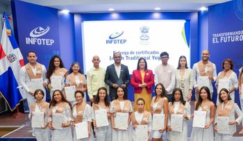 INFOTEP y Embajada de la India promueven el bienestar integral a través del Yoga