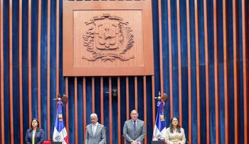 Senado aprueba ley para el pago de deuda por obras previas a Ley de Compras