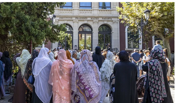 Alumnas podrán usar hiyab en instituto de Logroño