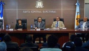 PRM insiste en pedido de conteo manual de votos
