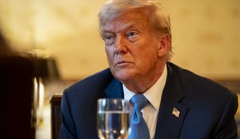 Trump acusa a Hamás de rechazar acuerdo y advierte que le "dará caza"!