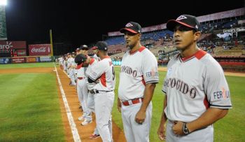 Leones entrenaron para evitar el óxido; cambios en rotación para esta semana