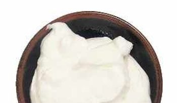 Cómo hacer una mascarilla facial de crema agria y avena