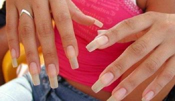 Entérate del truco para tus UÃ?AS que esta volviendo loca a todas las mujeres!!