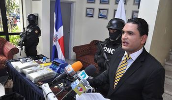 DNCD decomisa cantidad indeterminada de dólares en apartamento de El Millón
