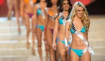 Grupos islámicos en Indonesia piden prohibir Miss Mundo