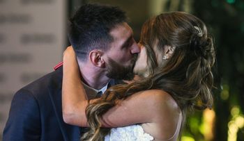 El sensual baile de Antonella Roccuzzo y Lionel Messi en su boda