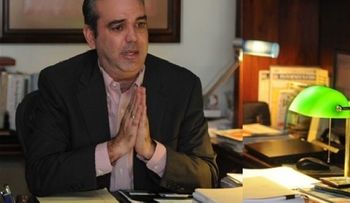 Abinader reclama priorizar atención a la salud pública para reducir mortalidad 