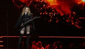 Madonna electrifica Puerto Rico en primer concierto en la isla en 22 años