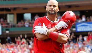 Albert Pujols pagará salarios a empleados de Angelinos en RD