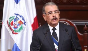 Danilo tendría que convencer RD$26 legisladores para aprobar reforma; a 50 millones cada uno