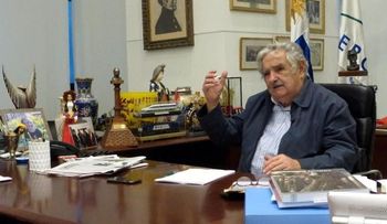 Menos desempleo y pobreza en primeros 10 años de gobiernos de izquierda en Uruguay
