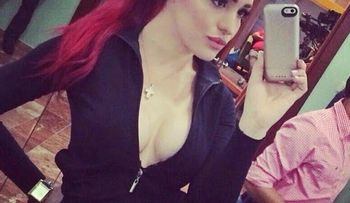 La fiera Karen Yapoort "renuncia" de los "Dueños del Circo"