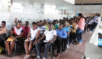 Haitianos llenan cortes laborales