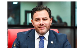 Senador Aneudy Ortiz propone ley para impulsar economía de Ocoa