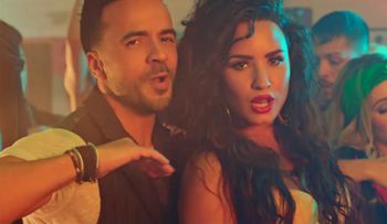  Fonsi y Demi Lovato versionan en inglés éxito "Ã?chame la culpa" 