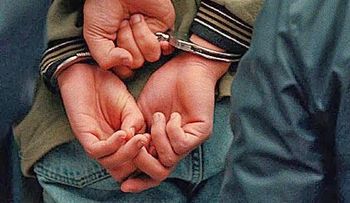 18 meses de prisión para hombre se masturbaba frente a estudiantes 