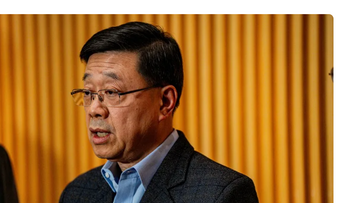 Hong Kong mantiene elecciones e investiga incendio con 150 muertos