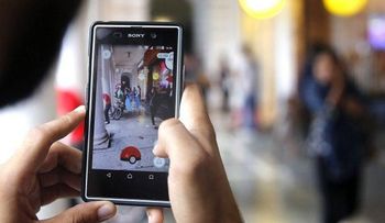 Pokémon Go pone a niños en peligro ante pederastas, según políticos de NY