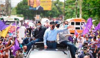 Danilo a dirigentes del PLD: "No queremos señoritos, ni cobardes en las mesas electorales"
