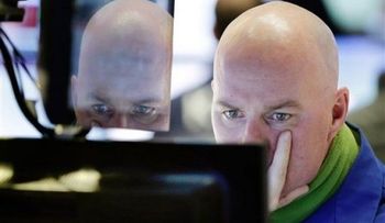 Wall Street cae a su peor nivel en tres meses