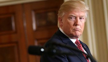 35 siquiatras de EEUU "dignostican a Trump un defecto mental que lo "incapacita como presidente"