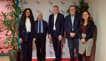 Karima Boutaleb impulsa proyecto intergeneracional en Francia