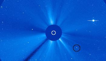 Video: Un pequeño cometa 'suicida' se estrella contra el Sol 