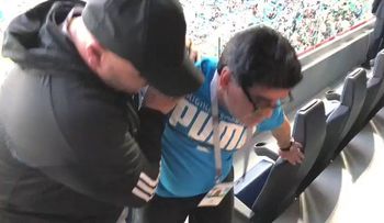 Maradona le da un "yeyo" y termina en el hospital