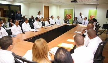 Directora Banca Solidaria asegura incrementan esfuerzos para crear más empleos