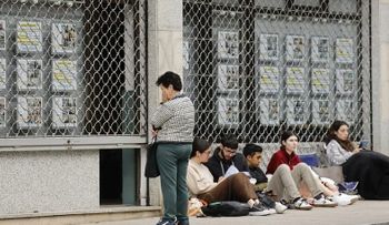 Inquilinos en pisos de más de cuatro personas se duplican en un año
