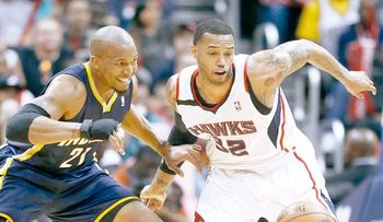 Hawks de Atlanta vencen a Pacers de Indiana y se ponen arriba 2-1 