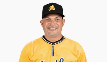Águilas anuncian al venezolano Darwin Marrero como nuevo Coach de Pitcheo