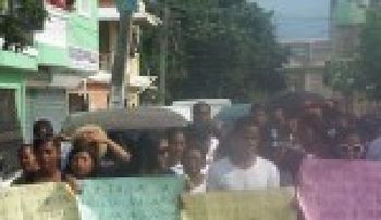 Los Guarícanos reclama justicia por joven muerta a manos policía