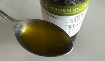 Harvard lo confirma: media cucharada diaria de aceite de Oliva hace más longeva a las personas