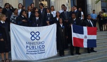 Juez demanda un mayor presupuesto y mejores salarios para sector