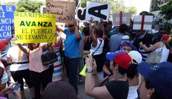 Protestan en Venezuela por presencia equipo de Cuba en Serie del Caribe 