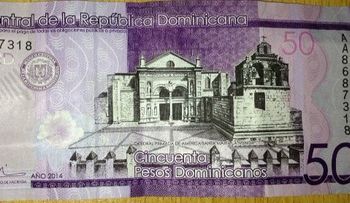 ¡Con piqueâ?¦.y sin pique!   "El inocente color violeta de los 50 pesos"